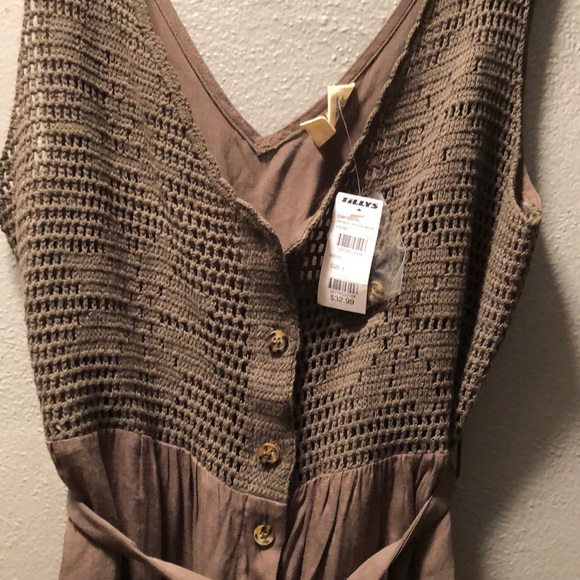 Adorable dress with crochet top!! - Picture 2 of 2